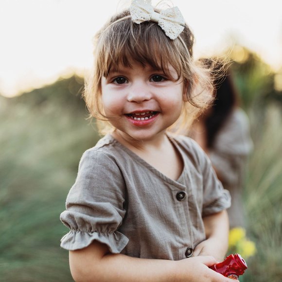 Super Soft & Stretchy Nylon Headband Set for Girls (Golden Neutral Set of 4) - Picture 5 of 6